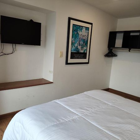 Apartaestudios La Candelaria Богота Екстериор снимка