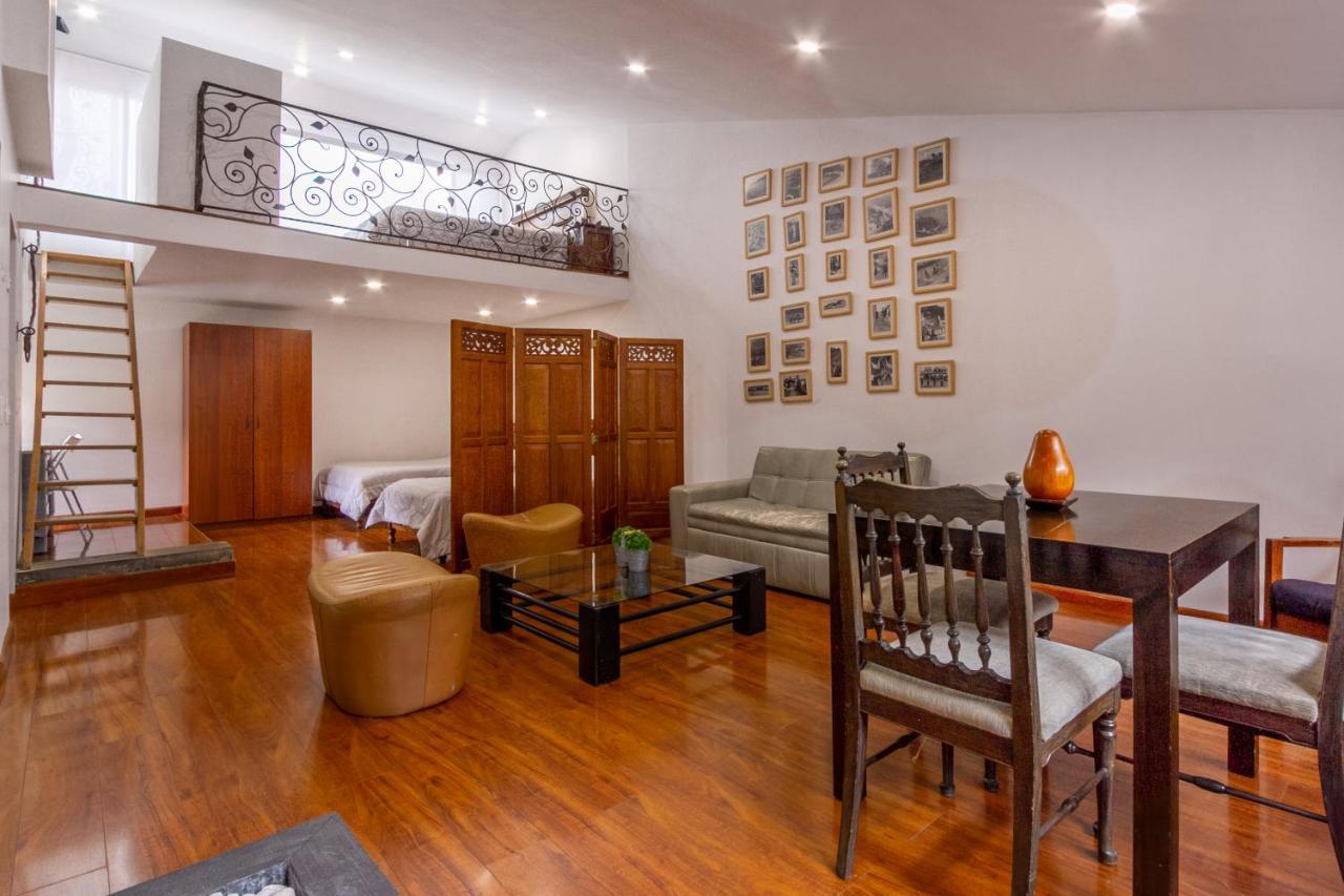 Apartaestudios La Candelaria Богота Екстериор снимка