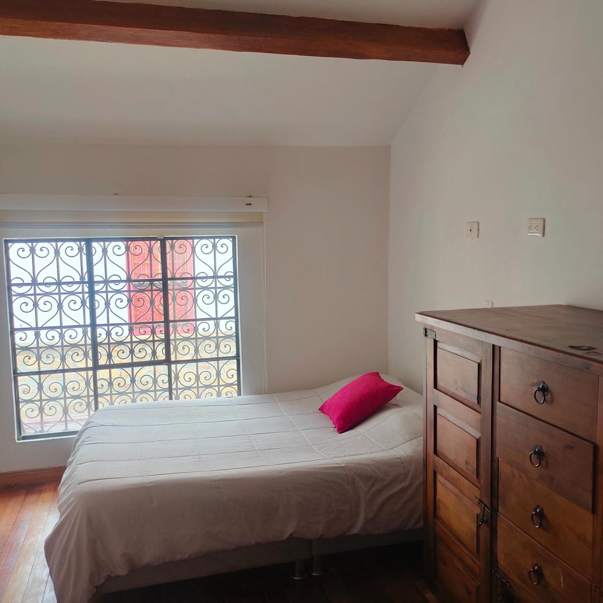 Apartaestudios La Candelaria Богота Екстериор снимка