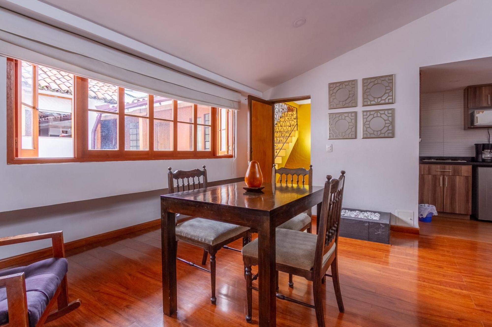 Apartaestudios La Candelaria Богота Стая снимка