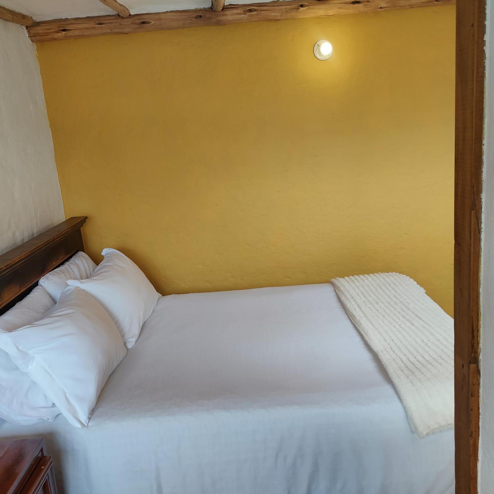 Apartaestudios La Candelaria Богота Екстериор снимка